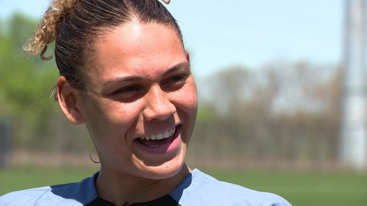 Trinity Rodman speaks exclusively with FOX 5: FULL INTERVIEW